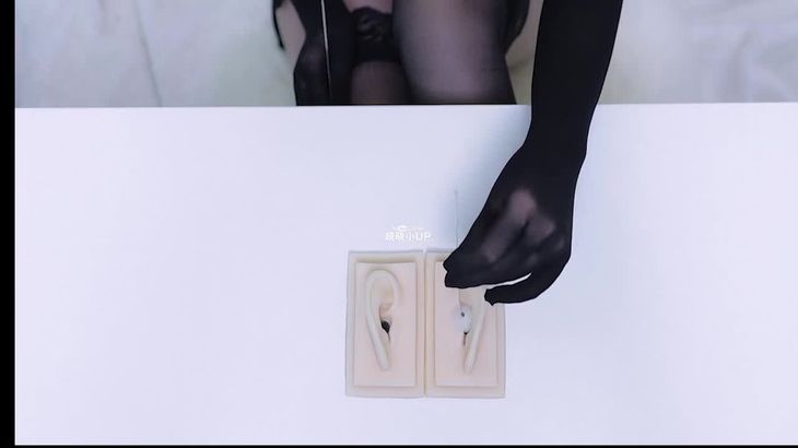 [晓晓小UP]医用耳朵、黑丝为你超长升天